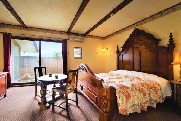 Izukogen Onsen English Style Hotel Kaedean (Ito-shi)